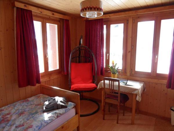 Hotel Restaurant Emshorn Oberems Ruang foto